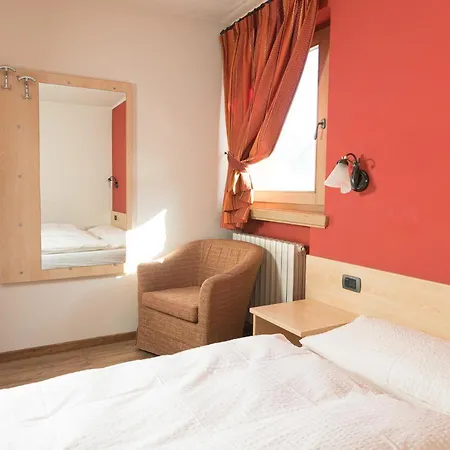 Kiara - Abar リヴィーニョ