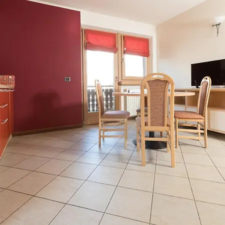 Kiara - Abar * リヴィーニョ