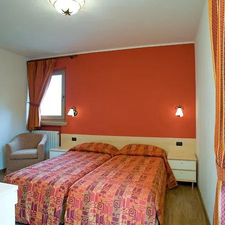 アパート Kiara - Abar リヴィーニョ